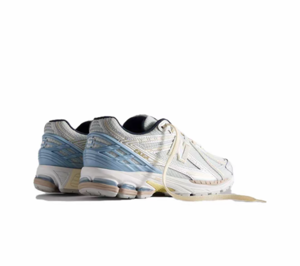 Giay New Balance 1906R 'Kith White' M1906RKC
