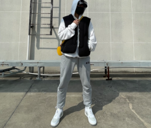 Giay Nike Air Force 1 'White Dust' FZ4620-100