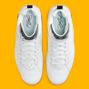 Giay Nike Air Jordan MVP 678 'White Yellow' DZ4475-107