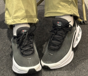 Giay Nike Air Max DN 'Black White Cool Grey' DV3337-003