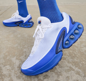 Giay Nike Air Max DN 'Royal Blue Platinum' DV3337-102