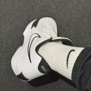 Giay Nike Air Zoom GT Cut Academy 'White Black' FB2598-100