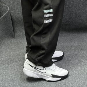 Giay Nike Air Zoom GT Cut Academy 'White Black' FB2598-100