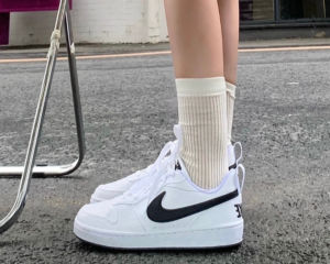 Giay Nike Court Borough Low Recraft 'White Black' DV5456-104