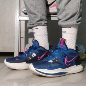 Giay Nike Kyrie Low 5 'Precious Stones' DJ6012-400