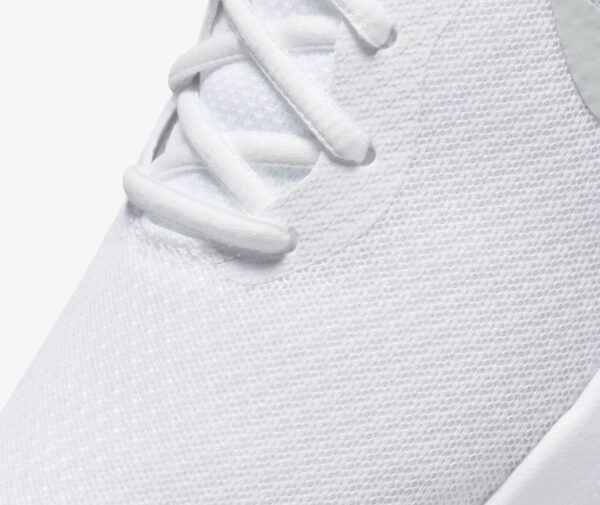 Giay Nike Revolution 7 'White Pale Blue' FB2207-100