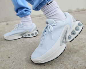 Giay Nike Wmns Air Max DN 'Half Blue' FJ3145-400