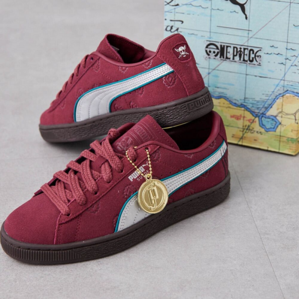 Giay Puma One Piece x Suede 'Red Hair Pirates' 396521-01