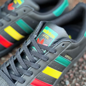 Giay Adidas Samba OG 'Rasta lack' IH3121