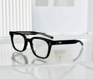 Kinh Gentle Monster Evan 01 'Black'