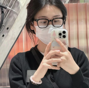 Kinh Gentle Monster Evan 01 'Black'