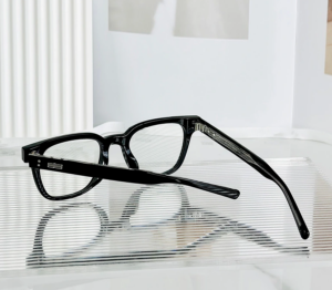 Kinh Gentle Monster Evan 01 'Black'