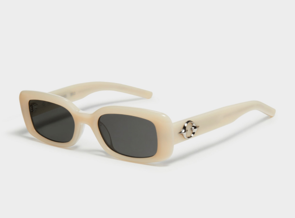 Kinh Gentle Monster The Bell IV1 'Ivory'