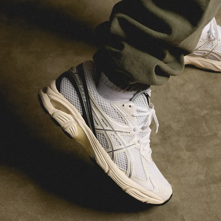 Những phối màu hot nhất của dòng giày Asics GT-2160 trong 2024 Hinh anh 7: Nhung phoi mau hot nhat cua dong giay Asics GT-2160 trong 2024