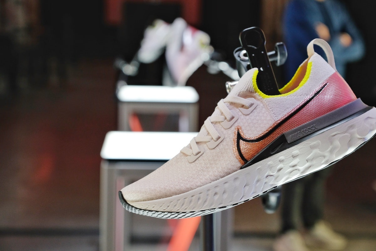 Su phat trien cong nghe Nike React qua nhieu nam (Phan 2)