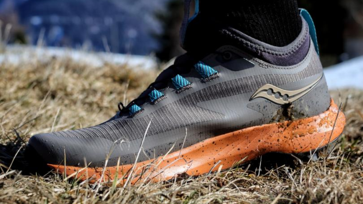 Hinh anh 3: Giay di bo duong dai - Nguoi ban dong hanh hoan hao