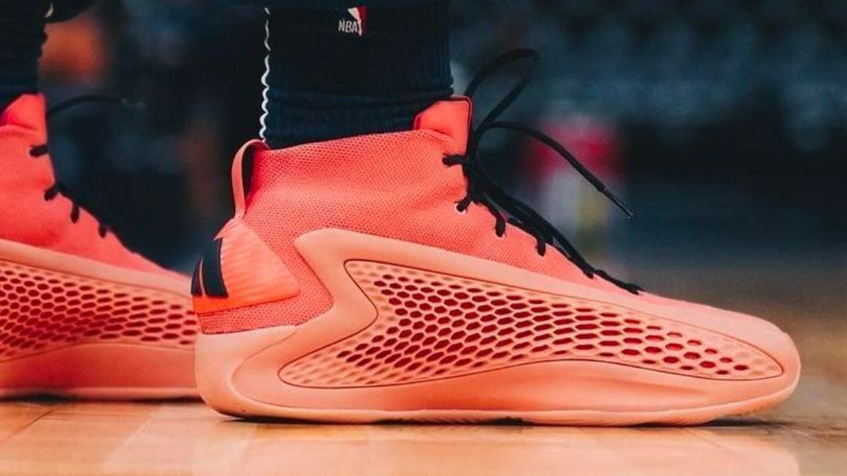 Hinh anh 3: Bung no thang 4 voi 6 sieu pham giay the thao tu cac brand lon