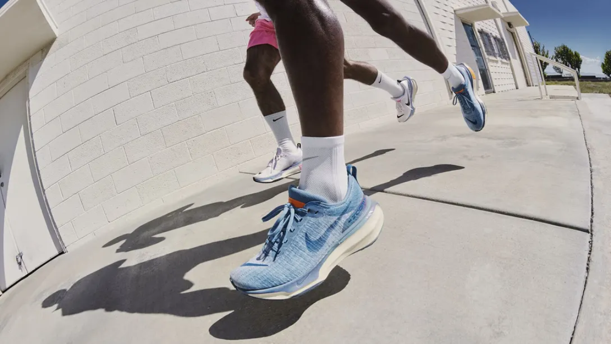 Bức phá cùng Swoosh: Lịch sử đầy thăng trầm của Nike Hinh anh 1: Buc pha cung Swoosh: Lich su day thang tram cua Nike