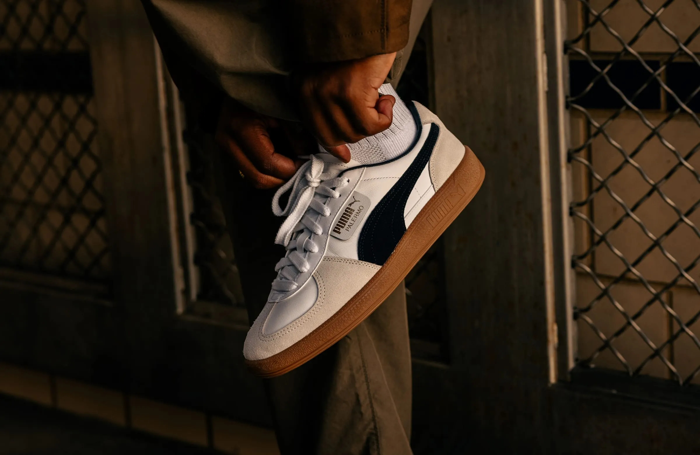 Hinh anh 6: Top 11 doi giay sneaker de cao su hot nhat hien nay