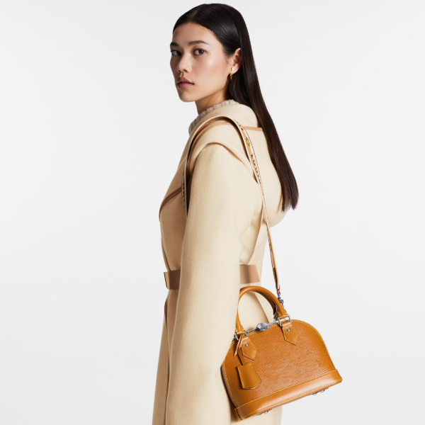 Tui Louis Vuitton Alma BB Epi 'Honey Gold' M57540