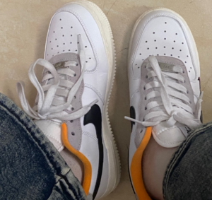 Giay Nike Air Force 1 'White Black' DX3361-100