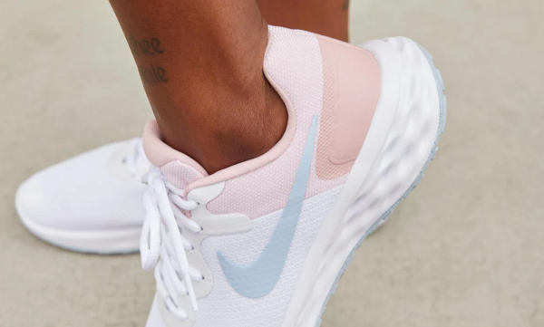 Giay Nike Revolution 6 NN Low-Top 'Pink White' DC3729-100