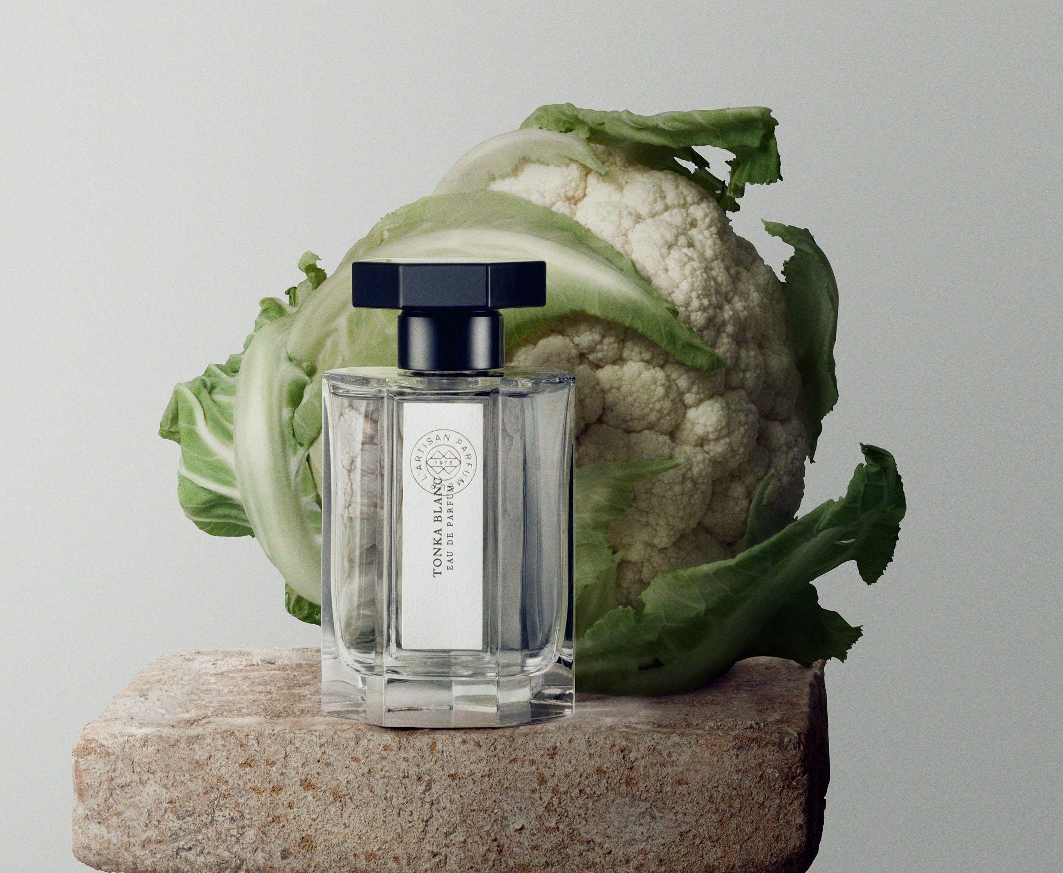 Mê mẩn trước Top 4 chai nước hoa lấy cảm hứng từ vườn rau củ Hinh anh 4: Me man truoc Top 4 chai nuoc hoa lay cam hung tu vuon rau cu