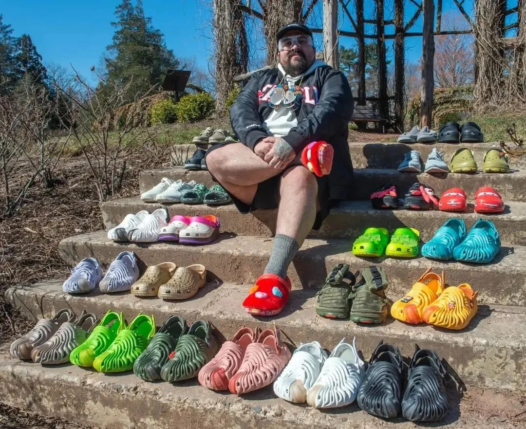 Hay cung xem Crocs co gi sau khi trai qua 2 thap ky