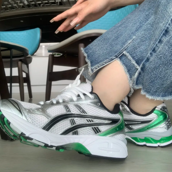 Giay Asics Gel Kayano 14 'White Green' 1201A019-110