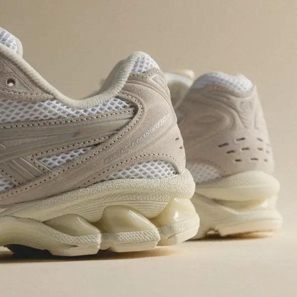 Giay Asics Gel Kayano 14 'White Smoke Grey' 1202A105-103