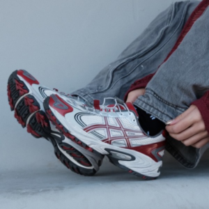 Giay Asics Gel-Kahana TR V4 'Red Silver' 1203A585-100