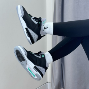 Giay Nike Air Jordan 3 Retro 'Green Glow' CT8532-031