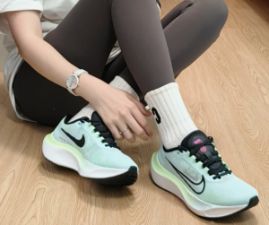 Giay Nike Zoom Fly 5 'Glacier Blue' DM8974-401