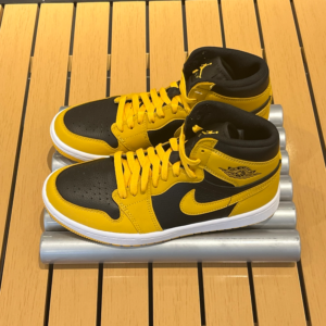 Giay Nike Air Jordan 1 High 'Pollen' DQ0660-700