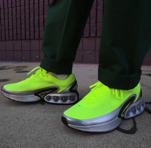 Giay Nike Air Max DN 'Volt' DV3337-700