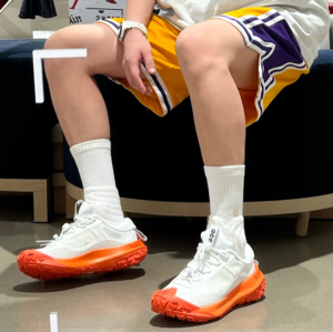 Giay Nike ACG Mountain Fly 2 Low 'Orange' DV7903-100