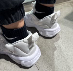 Giay Nike Giannis Immortality 3 'Triple White' DZ7533-102