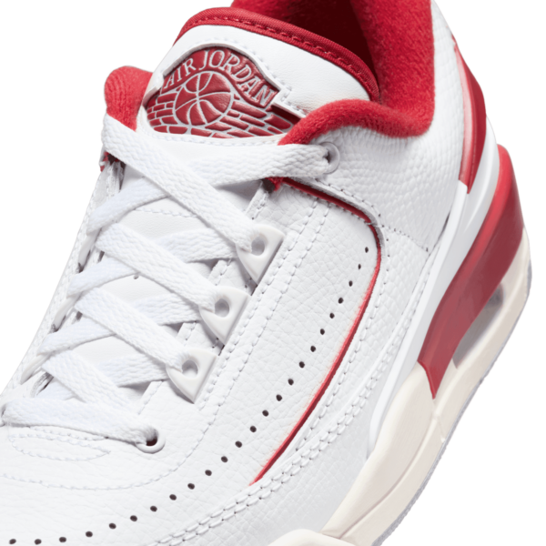 Giay Nike Air Jordan 2/3 GS 'White Varsity Red' FD0384-161