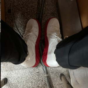 Giay Nike ACG Air Exploraid 'White Gym Red' FJ1920-101