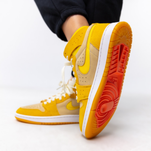 Giay Nike Air Jordan 1 High Zoom 'Yellow Ochre' FJ5743-700