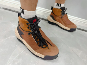 Giay Nike Magmascape x Sacai 'Light British Tan' FN0563-200