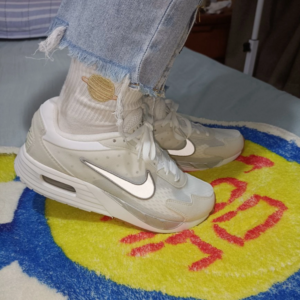 Giay Nike Air Max Solo FN0784-104