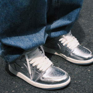 Giay Nike Air Jordan 1 Retro High OG 'Chrome' FN7249-001