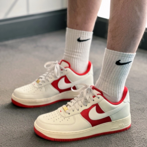 Giay Nike Air Force 1 '07 'University Red' FN7439-133