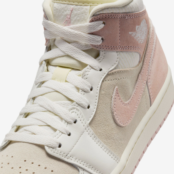 Giay Nike Air Jordan 1 Mid SE 'Seersucker' FQ1926-161