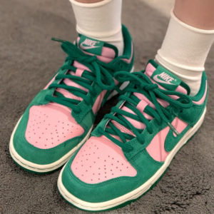 Giay Nike Dunk Low SE 'The Masters' FZ0549-600