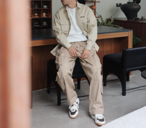 Giay Nike Air Jordan Jumpman Jack TR Travis Scott 'Sail' FZ8117-100