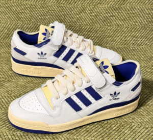 Giay Adidas Forum 84 Low 'Cloud White & Victory Blue' IE3205