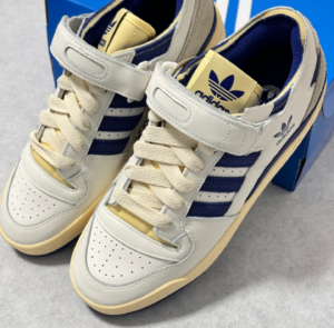 Giay Adidas Forum 84 Low 'Cloud White & Victory Blue' IE3205