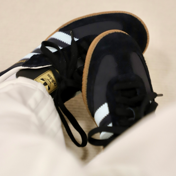 Giay Adidas Samba OG 'Carbon Almost Blue Gum' ID0493